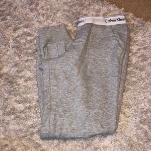 CK joggers